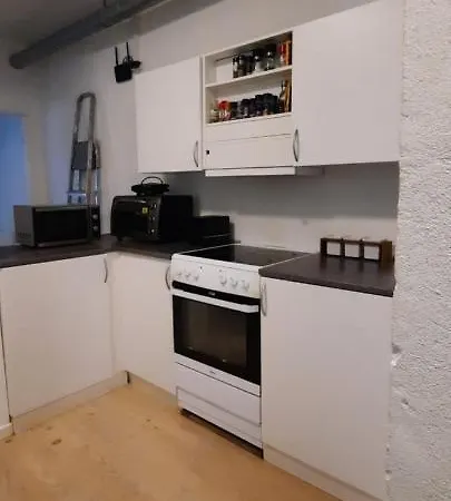 1- Bed Private In *