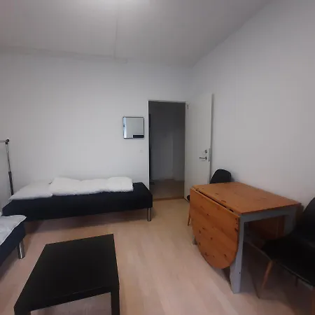 Δωμάτια σε οικογενειακή κατοικία 1- Bed Private In