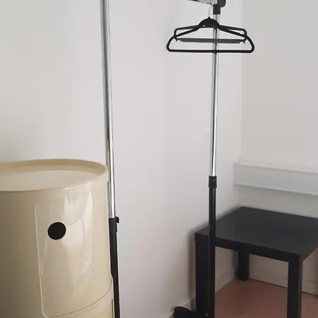 1- Bed Private In ホームステイ